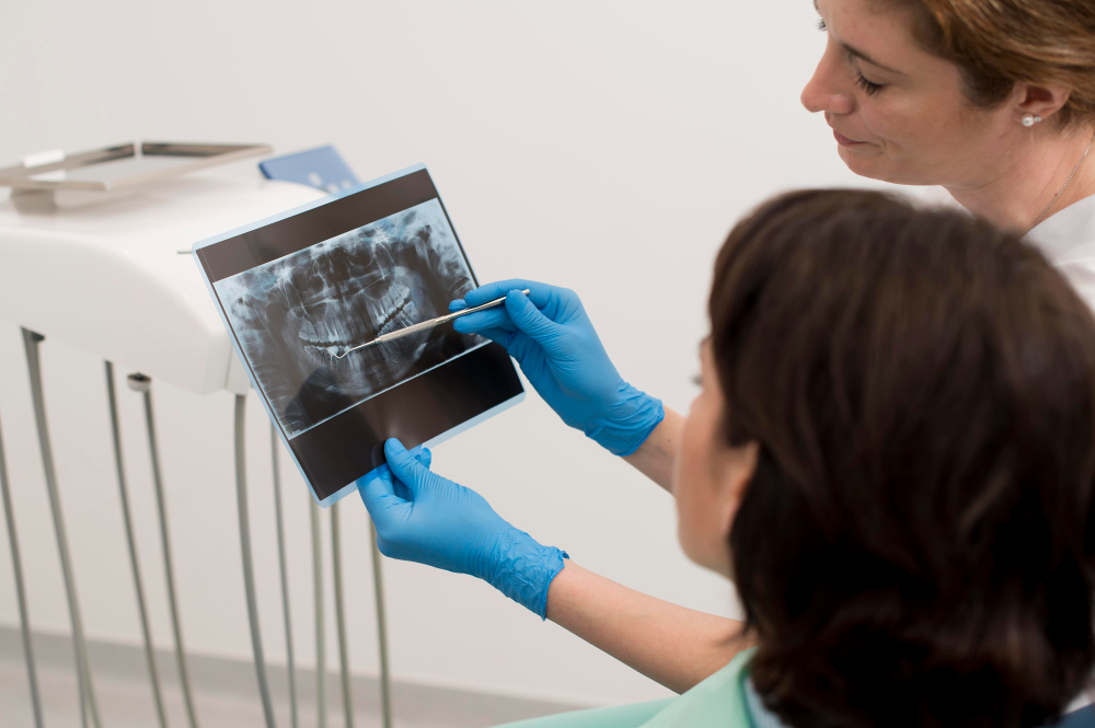 ¿Se puede detectar la osteoporosis en una consulta odontológica?