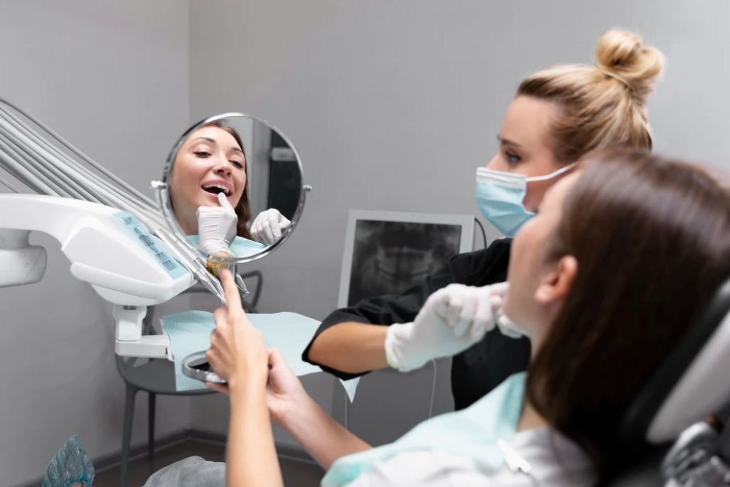 Renueva tu sonrisa en Colombia: turismo dental