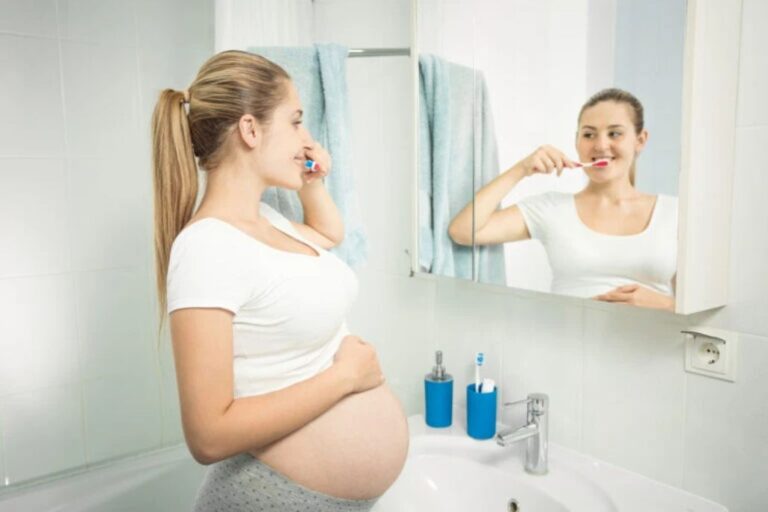 Consejos de salud oral para una mujer embarazada